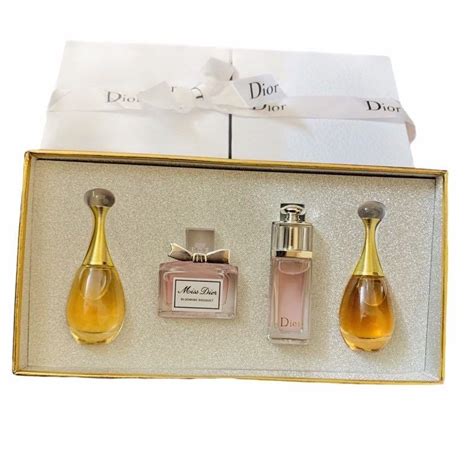 miniature dior parfum|dior miniature perfume gift set.